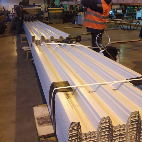 Профнастил оцинкованный с полимерным покрытием полиэстер Н75 buildstor 0,6х800мм RAL 5005 Сигнальный синий фото 6 Профнастил оцинкованный с полимерным покрытием полиэстер Н75 buildstor 0,6х800мм RAL 5005 Сигнальный синий фото 6