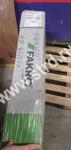 Окно мансардное дерево, лак ручка снизу Fakro FTP-V (CH Китай) Profi 94*140см фото 18