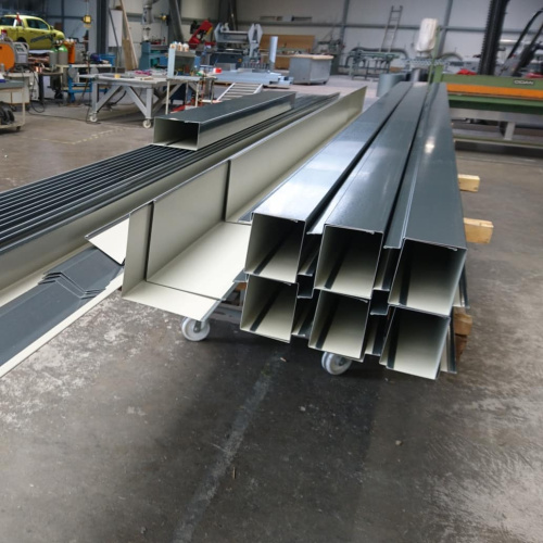 Откос оконный, дверной простой оцинкованный c порошковым покрытием 0,5мм ширина более 625 мм RAL 9006 фото 6