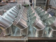 Колено водосточное оцинкованное ф106х400x400мм