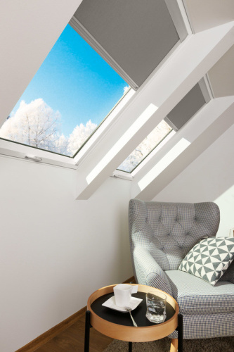 Окно мансардное дерево, лак ручка снизу Fakro FTT U6 Thermo Lux 78*118см фото 8