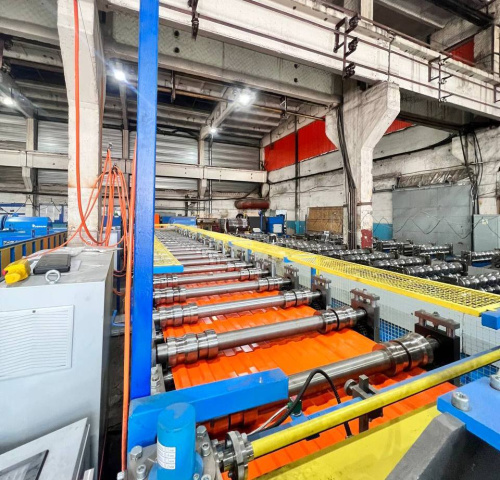 Профнастил оцинкованный с полимерным покрытием полиэстер С8 buildstor 0,6х1180мм RAL 2004 Оранжевый фото 2